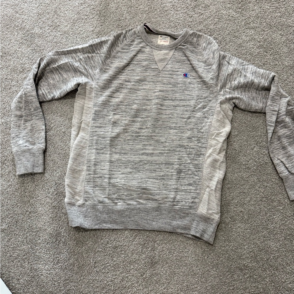 Champion Men's Heather Gray Crewneck Sweater